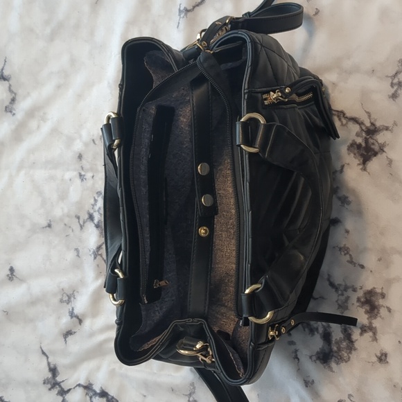 Urban Expressions quilted large shoulder bag - Picture 6 of 10